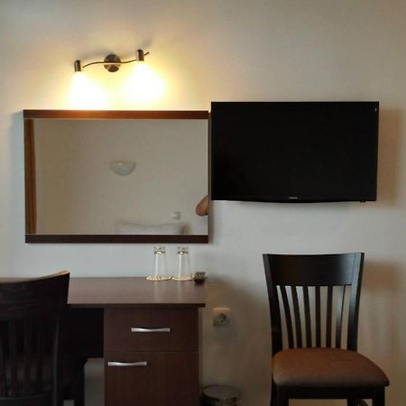 Hotel Kiprovets Chiprovtsi Extérieur photo